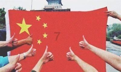 卡通汽车拼拼看